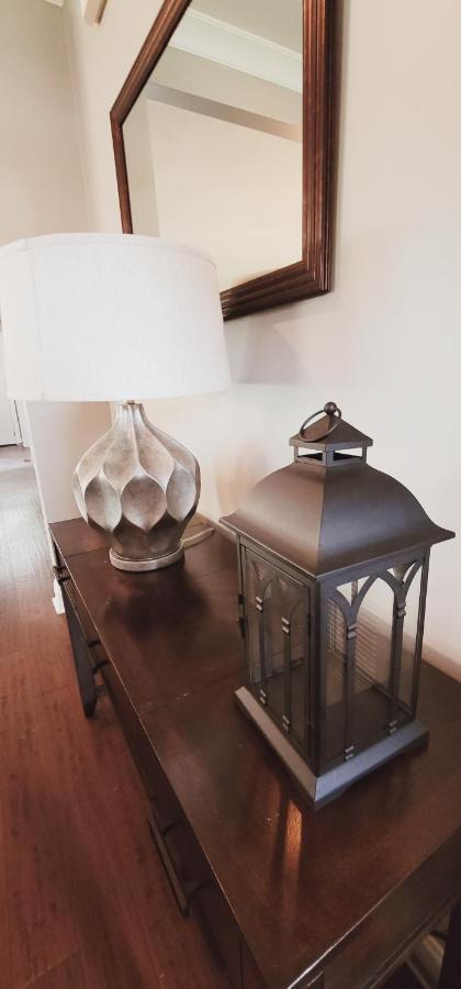 Spacious Deluxe House For You, Your Family And Friends 샬럿 외부 사진